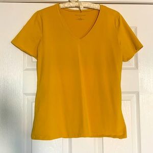 Ann Taylor t-shirt